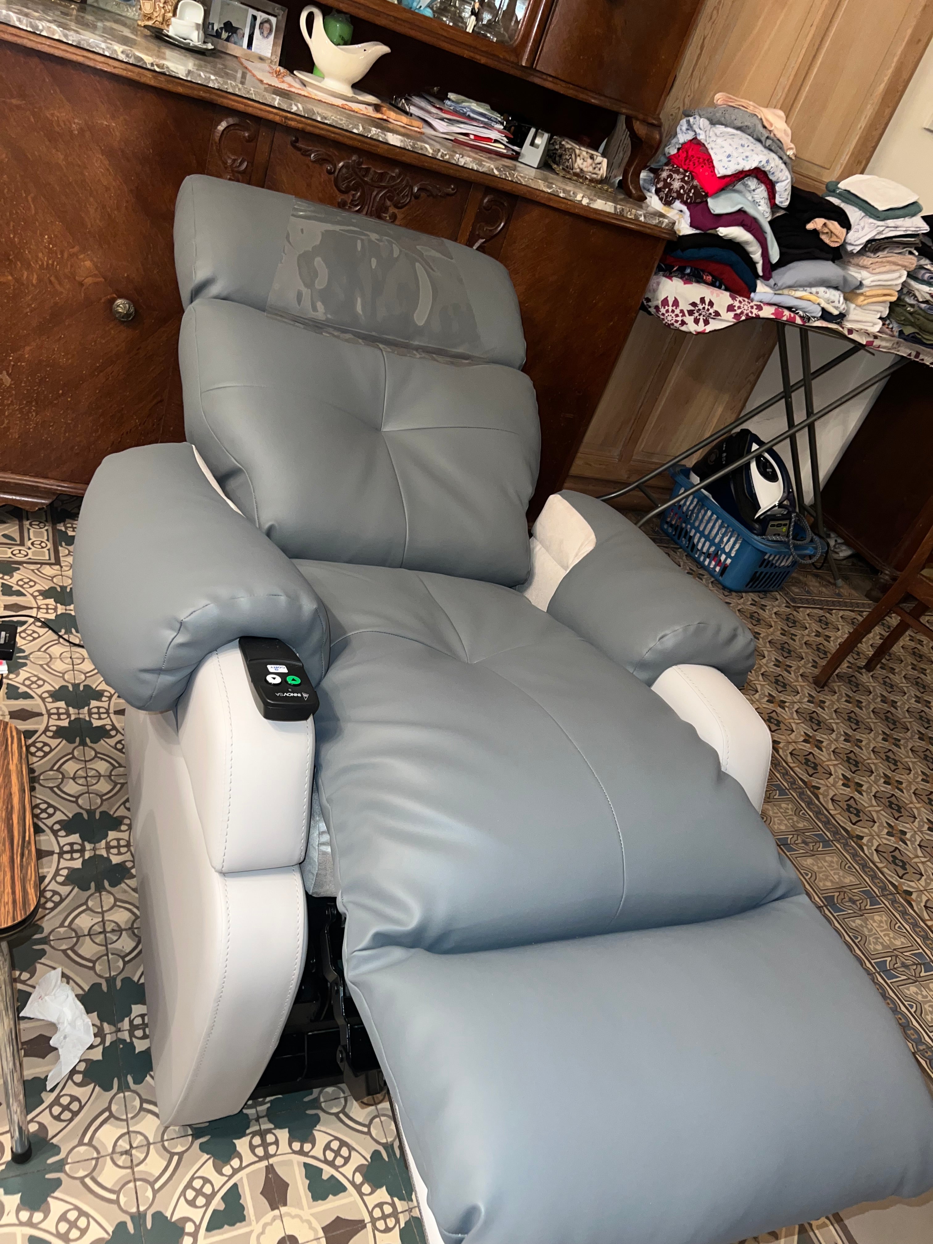 Fauteuil Releveur | 2 Moteurs: Le Sommet du Confort et de l'Hygiène