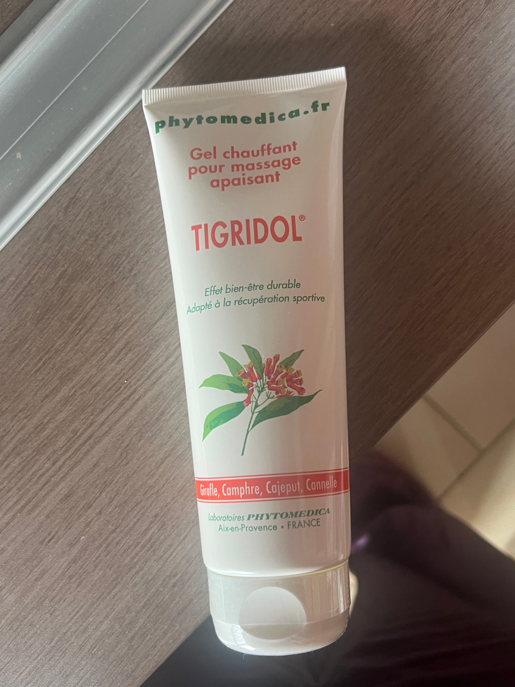 Gel Chauffant de Massage "Tigridol" – Apaisement & Confort Musculaire