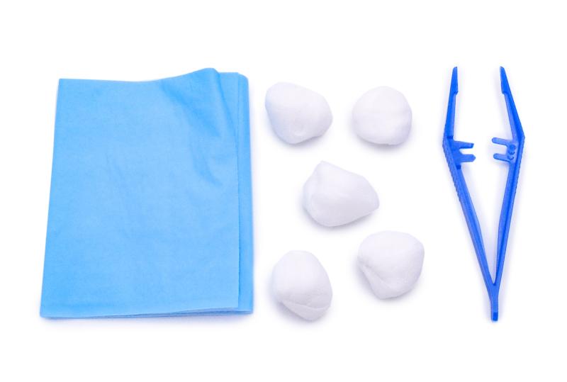 Set à Pansement avec tampon et champs